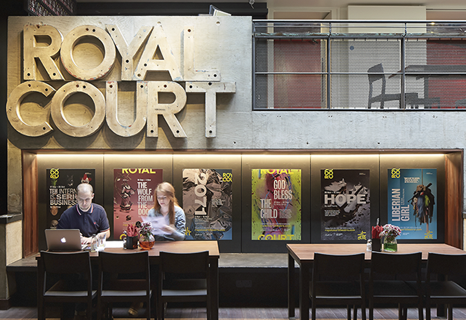 Lyndon Goode Architects, image of The Royal Court Theatre seating